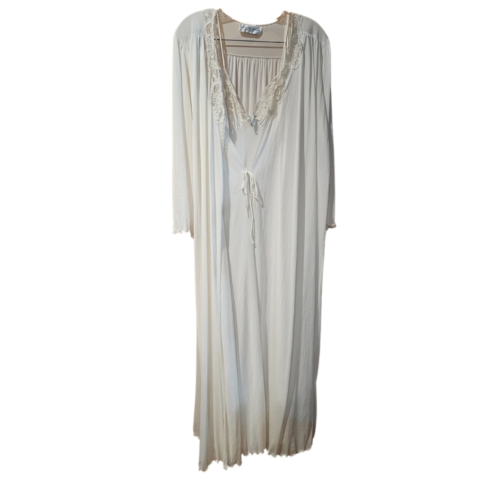 70s 80s MISS ELAINE White Peignoir Set